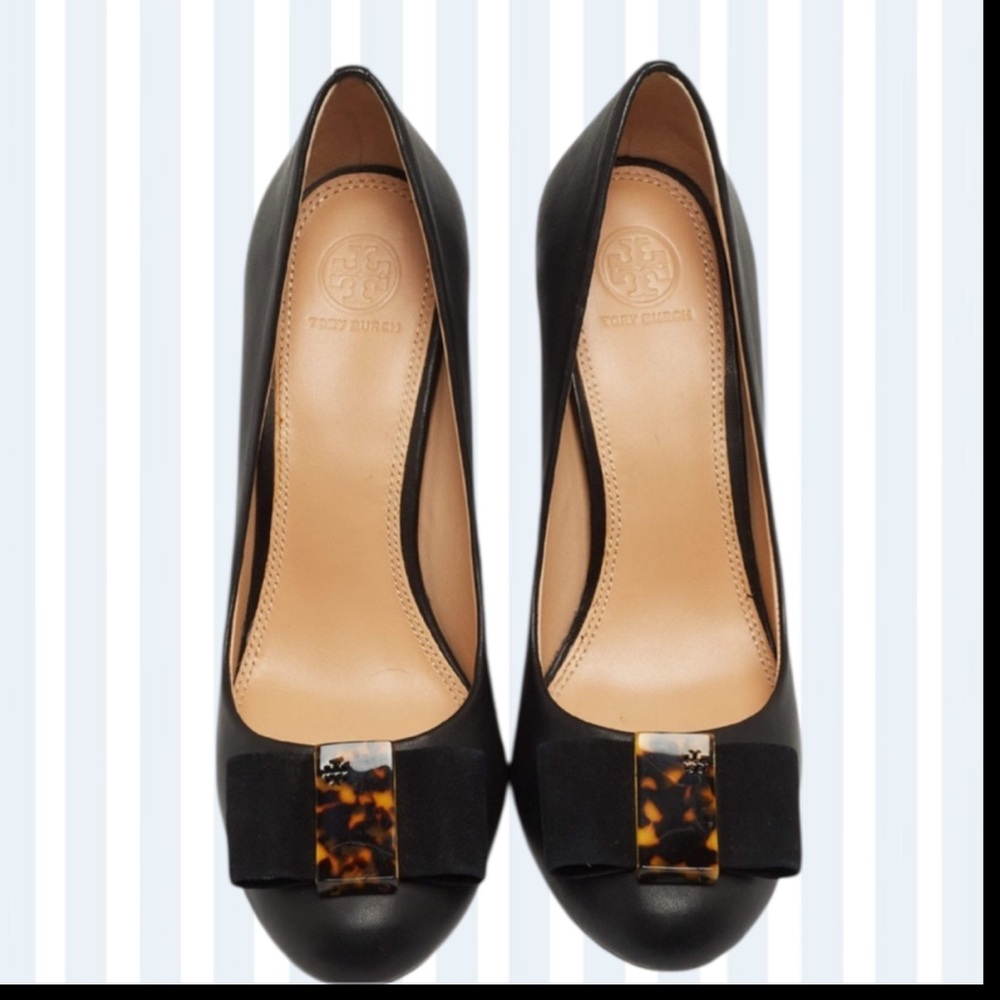 Tory Burch heels Chase 6 like new leather black bow